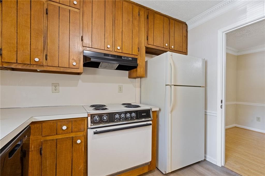 2 bedroom, 3 bathroom, 1,280 sq ft townhouse for sale at 5278 Oakridge Drive, Stone Mountain, GA 30083 — photo 9