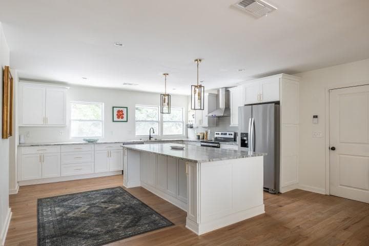 4 bedroom, 3 bathroom, 3,107 sq ft single family residence for rent at 3154 N Druid Hills Road, Decatur, GA 30033 for $5,100 a month — photo 3