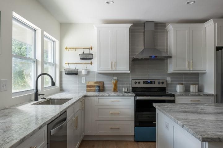 4 bedroom, 3 bathroom, 3,107 sq ft single family residence for rent at 3154 N Druid Hills Road, Decatur, GA 30033 for $5,100 a month — photo 5