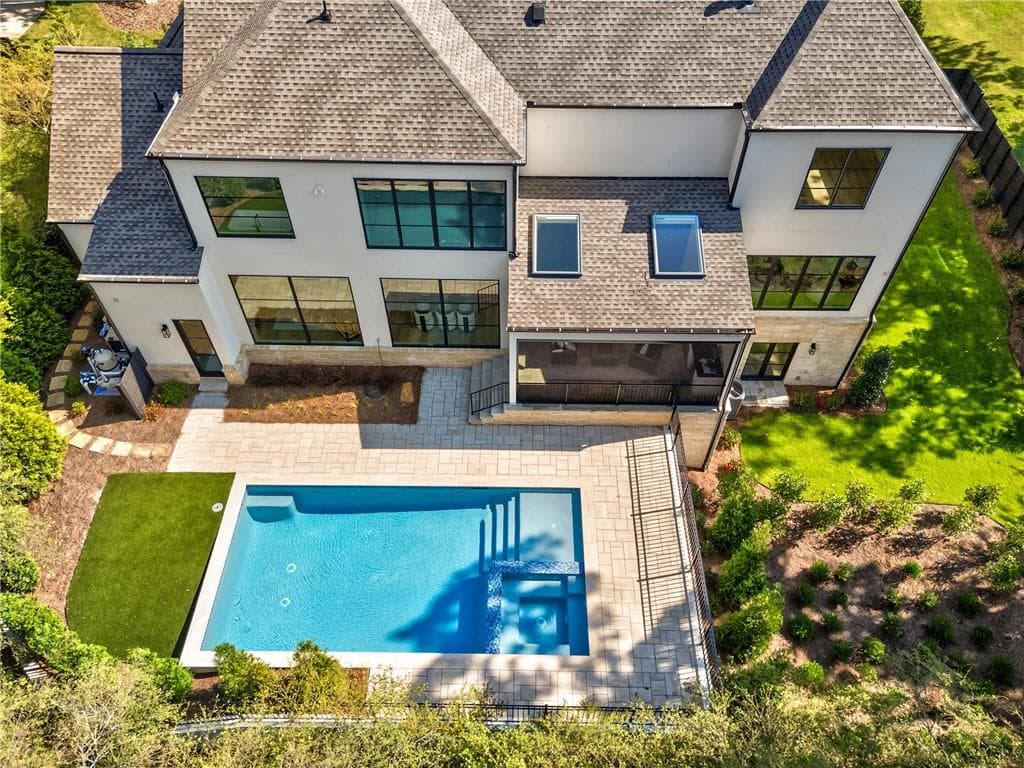 6 bedroom, 9 bathroom, 7,707 sq ft single family residence for sale at 179 Meadow Dr, Alpharetta, GA 30009 — photo 4