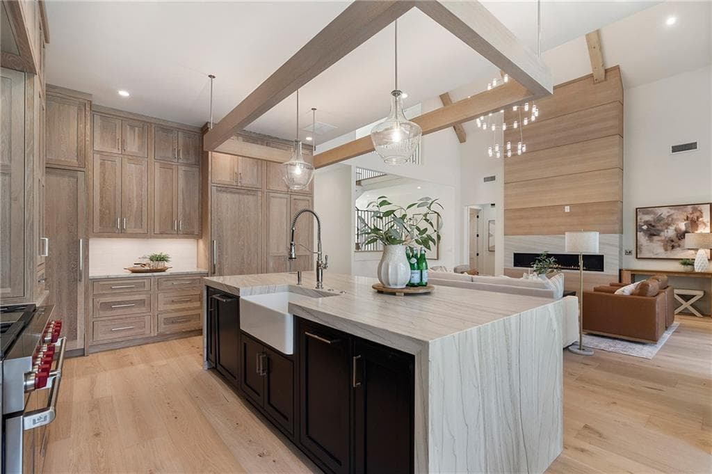 6 bedroom, 9 bathroom, 7,707 sq ft single family residence for sale at 179 Meadow Dr, Alpharetta, GA 30009 — photo 6