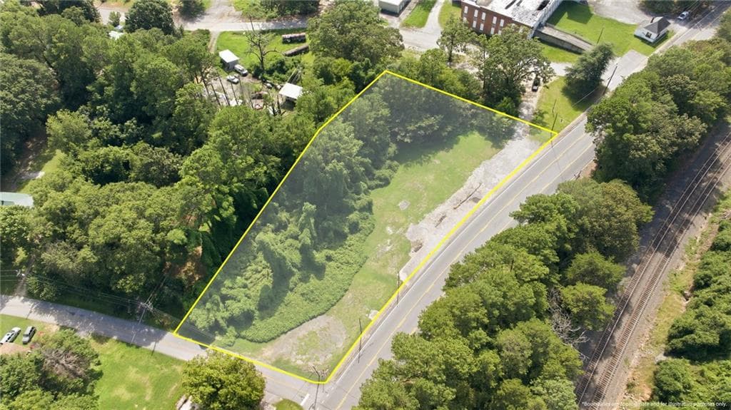 unimproved land for sale at 0 East Currahee Street, Toccoa, GA 30577 — photo 2