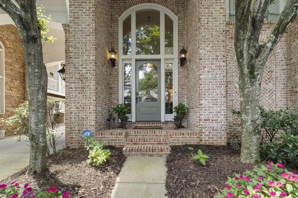 3 bedroom, 4 bathroom, 3,492 sq ft townhouse for sale at 1377 Village Park Drive, Atlanta, GA 30319 — photo 3
