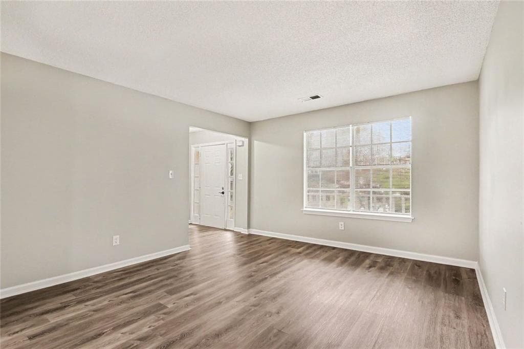 4 bedroom, 3 bathroom, 2,254 sq ft single family residence for sale at 1298 Berryhill Drive, Lithonia, GA 30058 — photo 5
