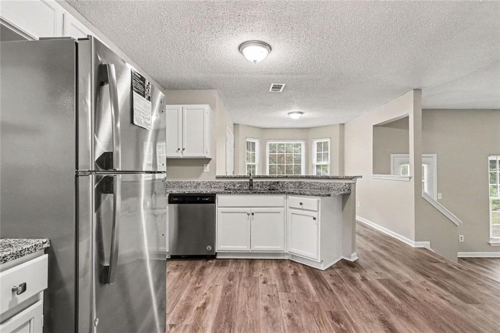 4 bedroom, 3 bathroom, 2,254 sq ft single family residence for sale at 1298 Berryhill Drive, Lithonia, GA 30058 — photo 8