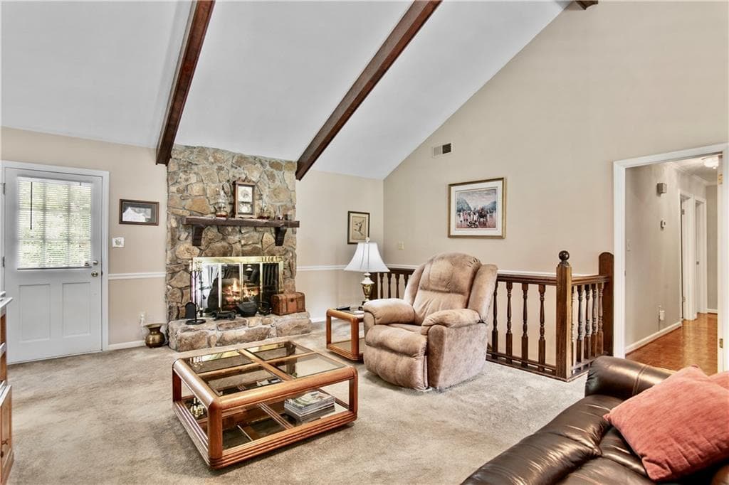 4 bedroom, 2 bathroom, 2,324 sq ft single family residence under contract at 5 Shadowbrook Drive, Rome, GA 30161 — photo 9