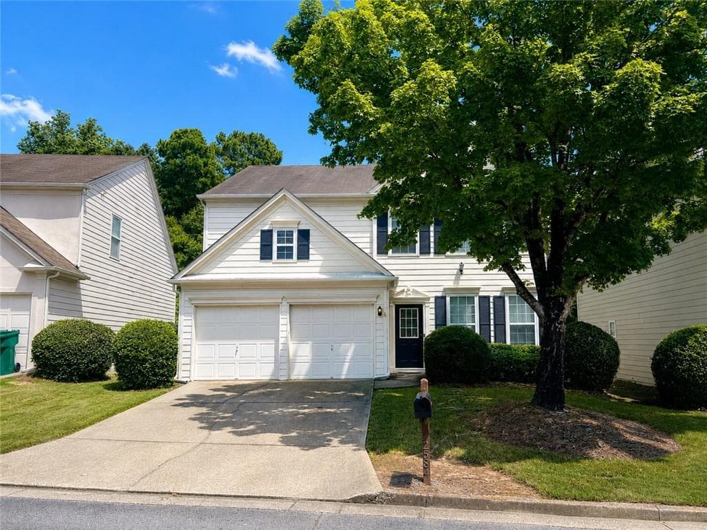 3 bedroom, 3 bathroom, 2,070 sq ft single family residence for rent at 2584 Alvecot Circle, Atlanta, GA 30339 for $2,990 a month — photo 1 of 27