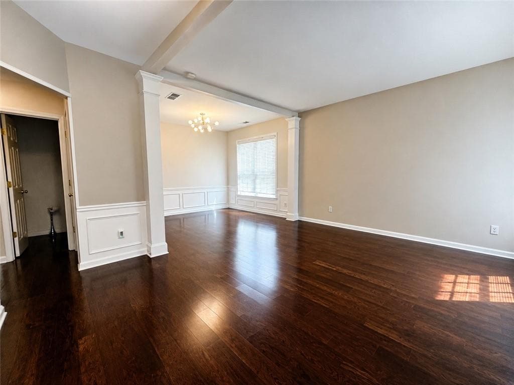 3 bedroom, 3 bathroom, 2,070 sq ft single family residence for rent at 2584 Alvecot Circle, Atlanta, GA 30339 for $2,990 a month — photo 4