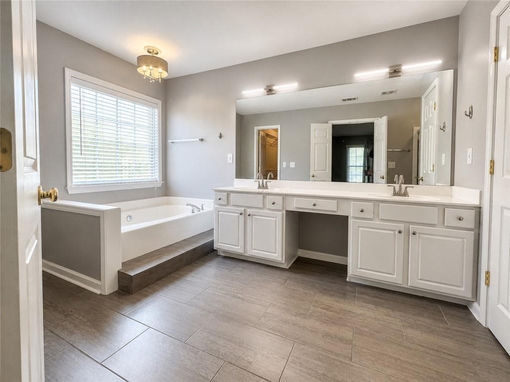 3 bedroom, 3 bathroom, 2,070 sq ft single family residence for rent at 2584 Alvecot Circle, Atlanta, GA 30339 for $2,990 a month — photo 7