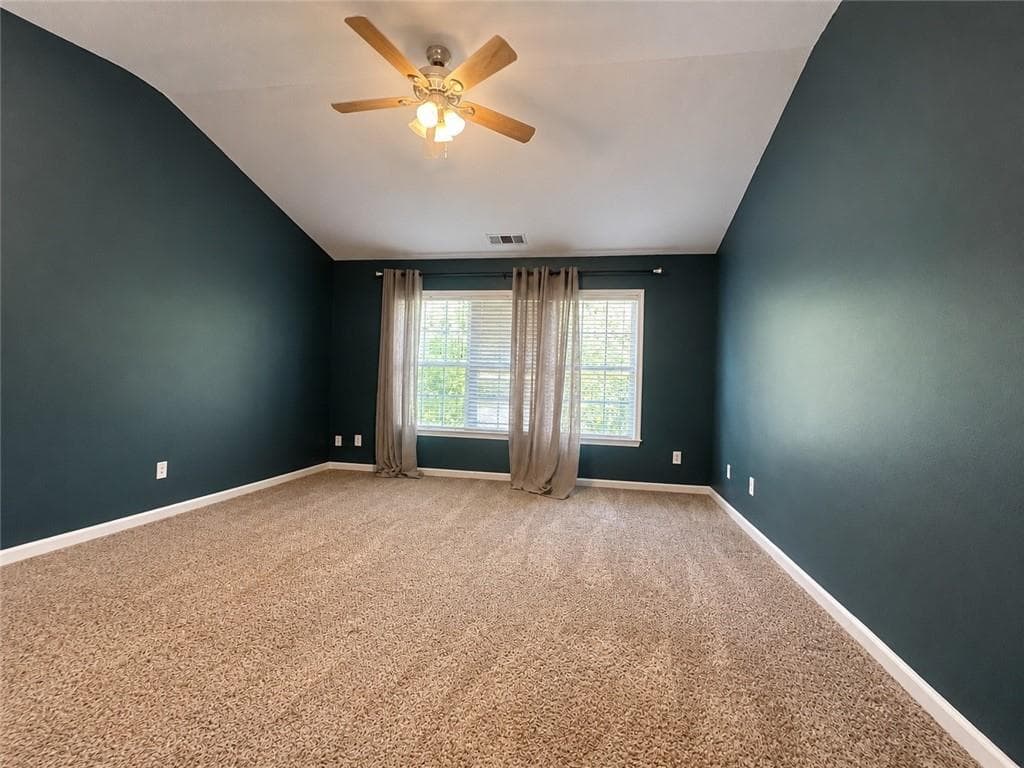 3 bedroom, 3 bathroom, 2,070 sq ft single family residence for rent at 2584 Alvecot Circle, Atlanta, GA 30339 for $2,990 a month — photo 9