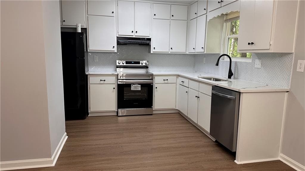 3 bedroom, 2 bathroom, 1,630 sq ft single family residence under contract at 3420 Cedar Rock Lane, Lithonia, GA 30038 — photo 6