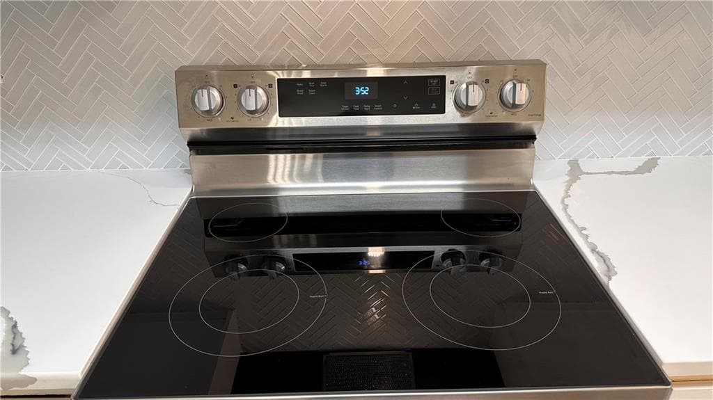 3 bedroom, 2 bathroom, 1,630 sq ft single family residence under contract at 3420 Cedar Rock Lane, Lithonia, GA 30038 — photo 8