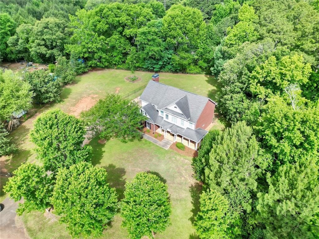 5 bedroom, 3 bathroom, 3,263 sq ft single family residence under contract at 1731 Snapping Shoals Road, Mcdonough, GA 30252 — photo 10