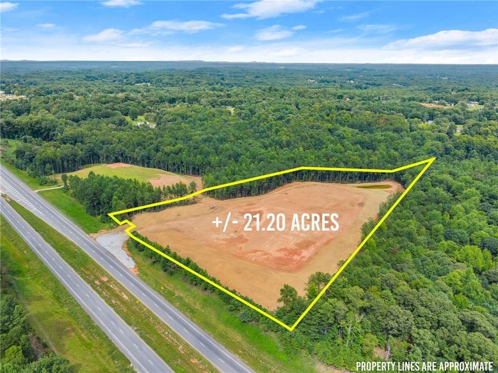 other for sale at 2811 Athens Highway, Gainesville, GA 30507 — photo 1 of 38