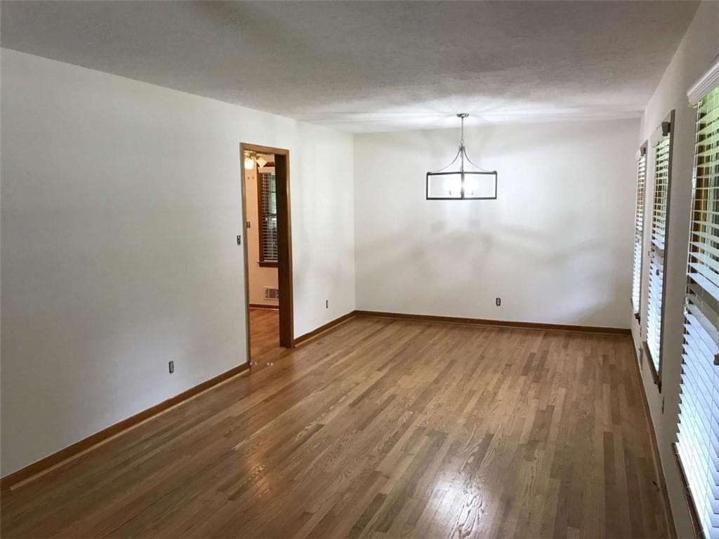 3 bedroom, 2 bathroom, 1,423 sq ft single family residence for rent at 1321 Mary Dale Drive, Lilburn, GA 30047 for $1,750 a month — photo 6