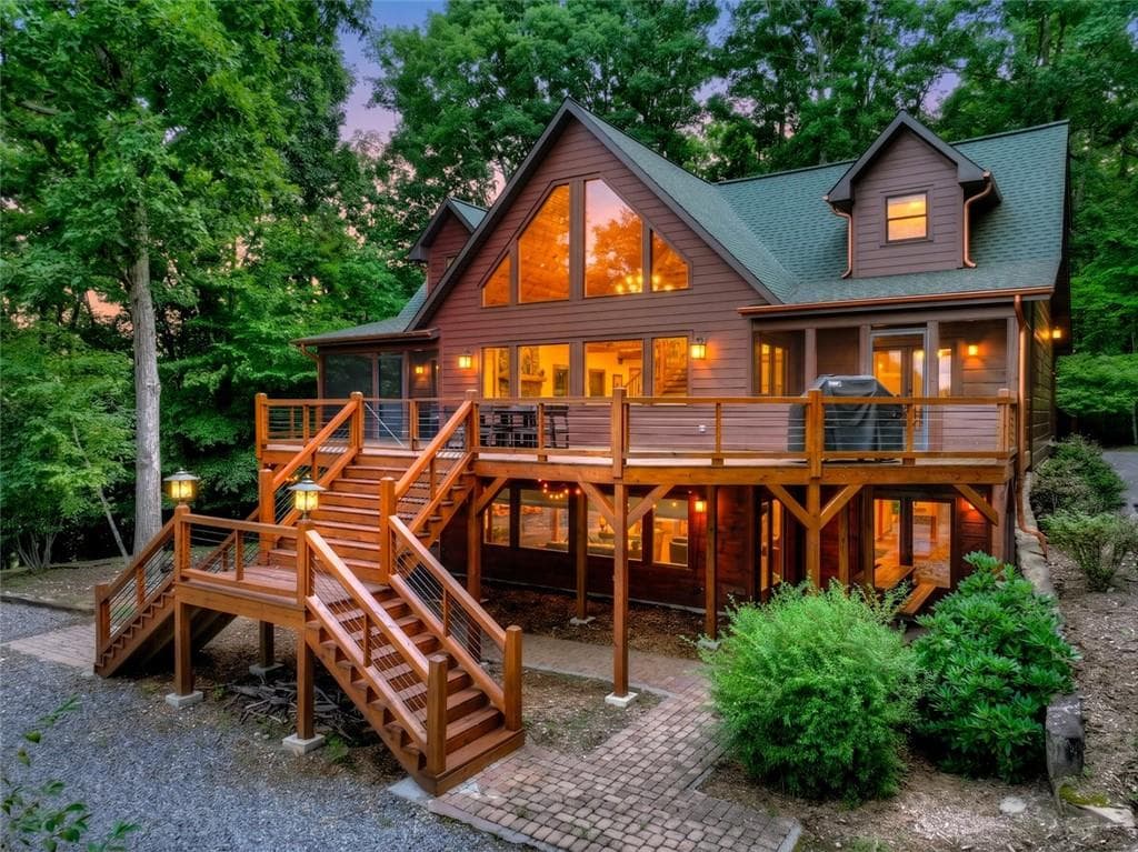 5 bedroom, 4 bathroom, 3,937 sq ft single family residence for sale at 85 Squirrel Chase, Morganton, GA 30560