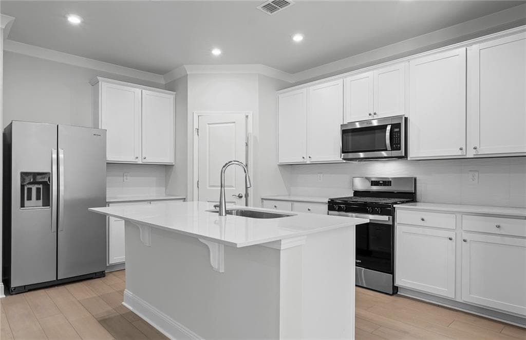 3 bedroom, 2 bathroom, 1,590 sq ft single family residence under contract at 1111 LeConte Court, Griffin, GA 30223 — photo 6