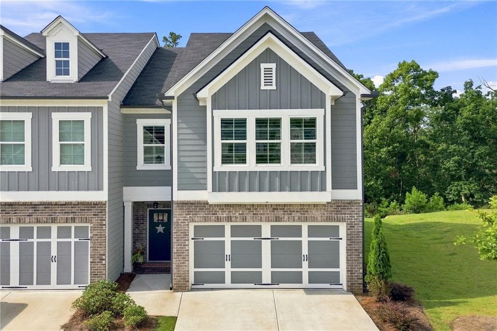 4 bedroom, 4 bathroom, 2,480 sq ft townhouse for sale at 229 Lakeside Place, Canton, GA 30114 — photo 3