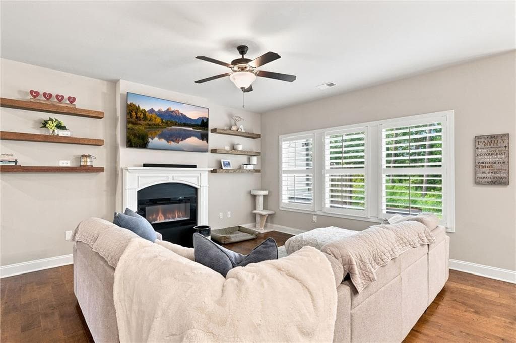 4 bedroom, 4 bathroom, 2,480 sq ft townhouse for sale at 229 Lakeside Place, Canton, GA 30114 — photo 9