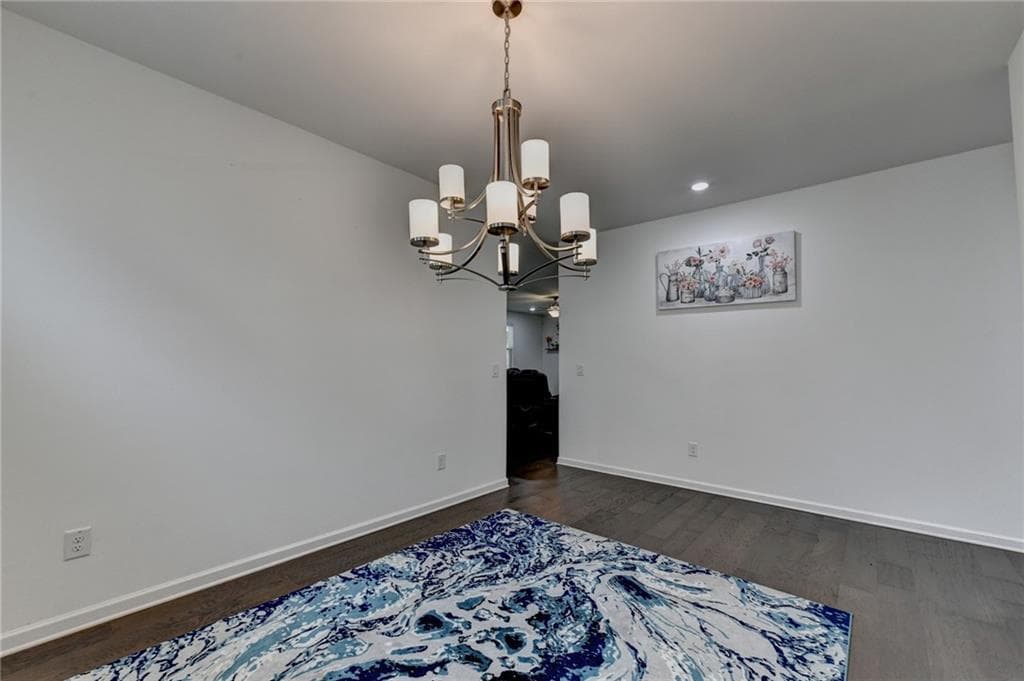 5 bedroom, 3 bathroom, 3,131 sq ft single family residence for sale at 5090 Bellehurst Lane, Cumming, GA 30040 — photo 7