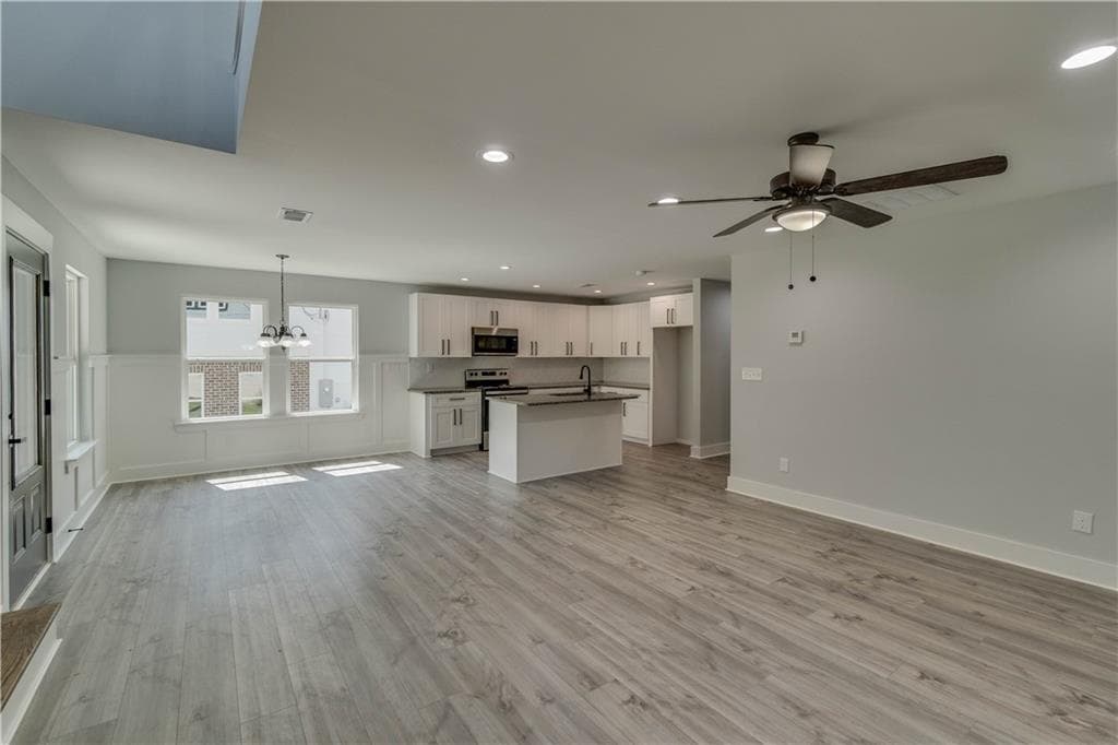 2 bedroom, 1 bathroom, 800 sq ft quadruplex for rent at 2389 A Highpoint Road, Snellville, GA 30078 for $1,599 a month — photo 5