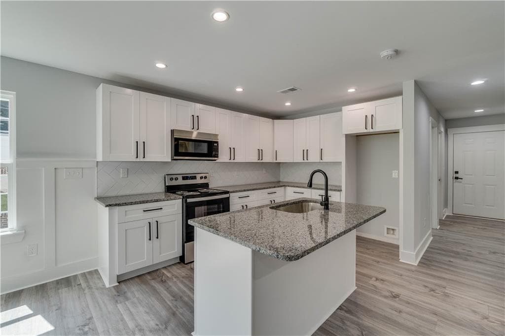 2 bedroom, 1 bathroom, 800 sq ft quadruplex for rent at 2389 A Highpoint Road, Snellville, GA 30078 for $1,599 a month — photo 10
