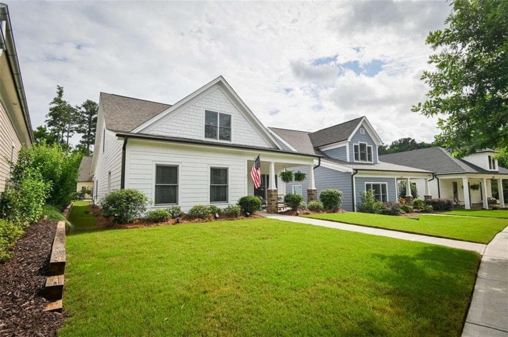 3 bedroom, 3 bathroom, 2,094 sq ft single family residence for sale at 5117 West Robinson Street, Covington, GA 30014 — photo 3