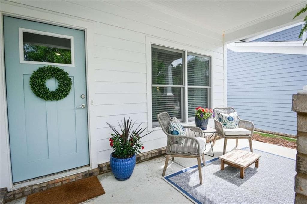 3 bedroom, 3 bathroom, 2,094 sq ft single family residence for sale at 5117 West Robinson Street, Covington, GA 30014 — photo 7