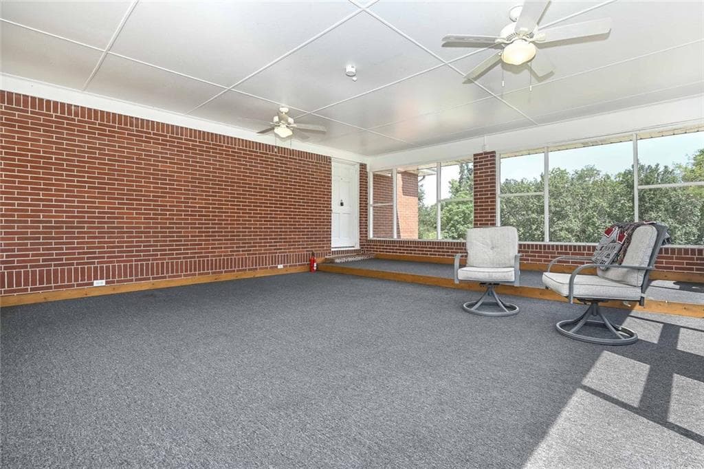 5 bedroom, 3 bathroom, 3,028 sq ft single family residence under contract at 2484 SW Northview Drive, Austell, GA 30106 — photo 4