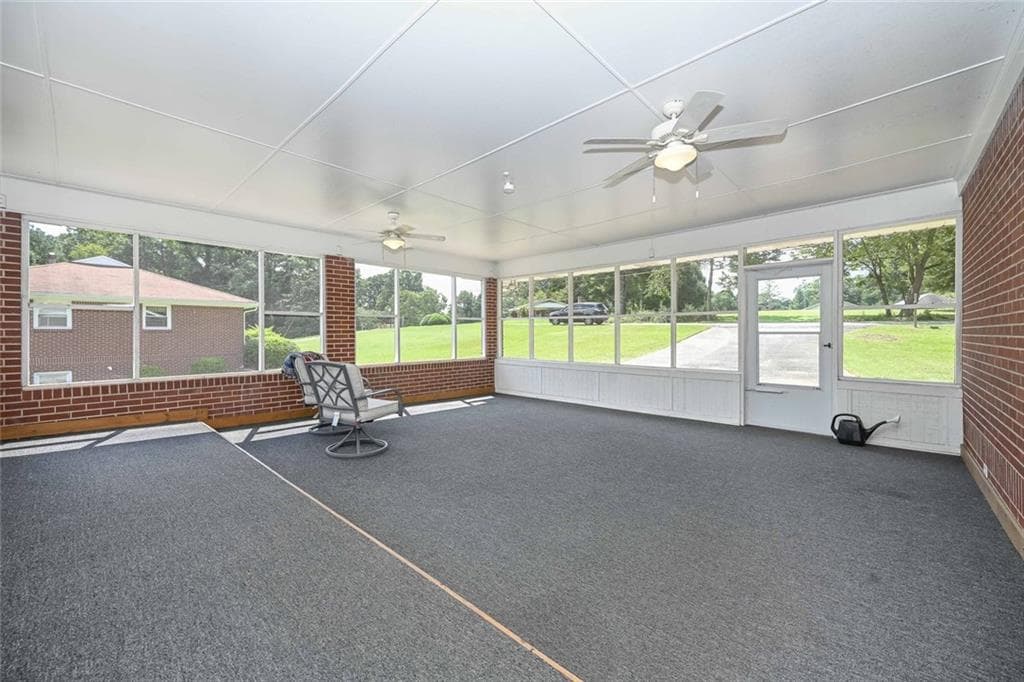 5 bedroom, 3 bathroom, 3,028 sq ft single family residence under contract at 2484 SW Northview Drive, Austell, GA 30106 — photo 5