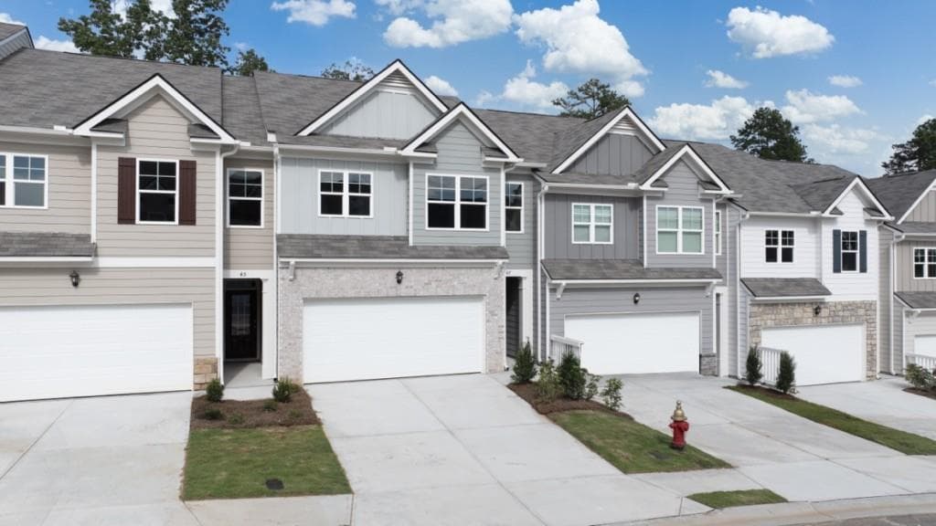 3 bedroom, 3 bathroom, 1,877 sq ft townhouse for sale at 47 Rustin Ridge, Dahlonega, GA 30533 — photo 2