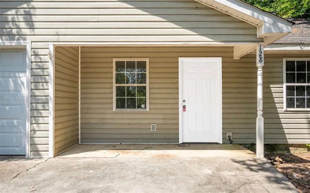 3 bedroom, 2 bathroom, 1,128 sq ft single family residence for sale at 128 Norcross Way, Rome, GA 30165 — photo 3