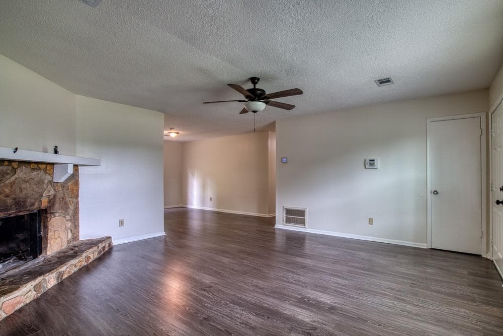 4 bedroom, 2 bathroom, 1,566 sq ft single family residence for sale at 1107 Panola Road, Stone Mountain, GA 30088 — photo 6