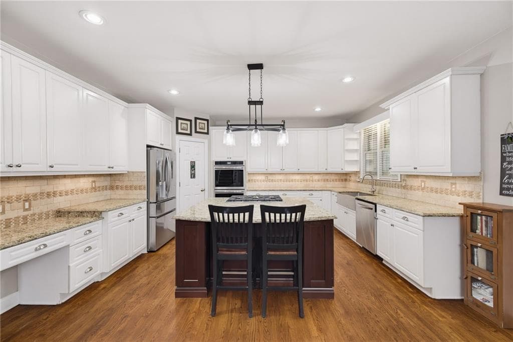 5 bedroom, 5 bathroom, 5,127 sq ft single family residence for sale at 1924 Ewing Estates Drive, Dacula, GA 30019 — photo 6