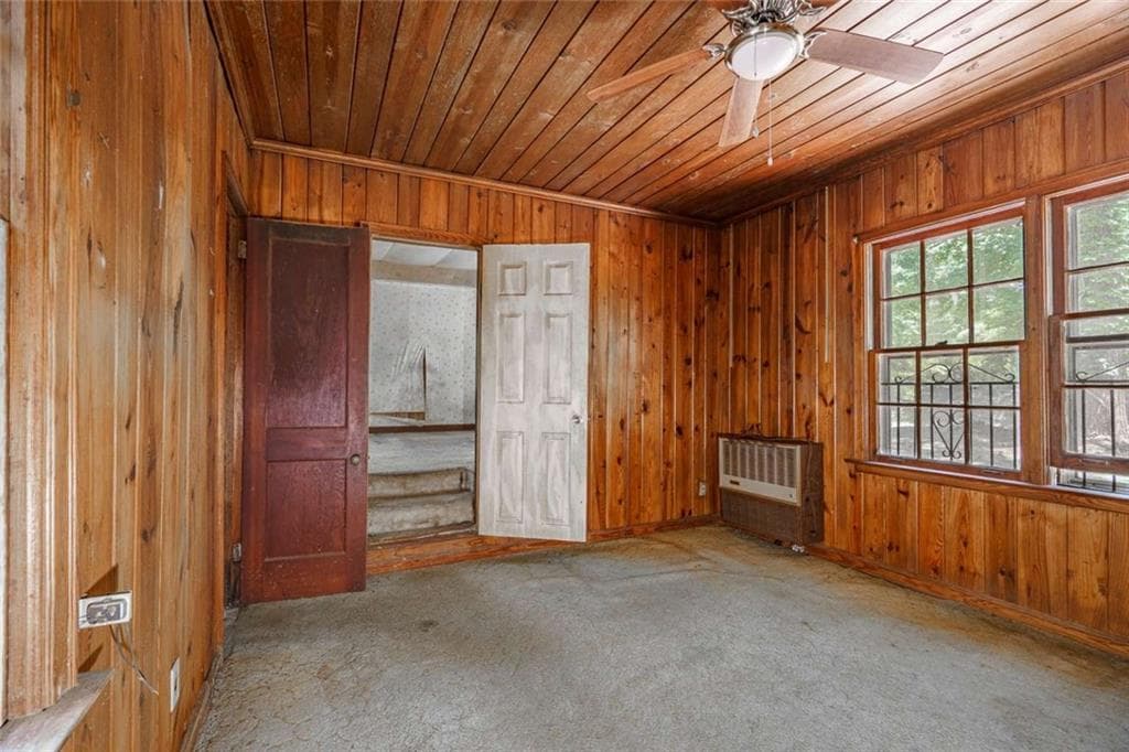 4 bedroom, 2 bathroom, 1,847 sq ft single family residence for sale at 3240 Benjamin E Mays Drive, Atlanta, GA 30311 — photo 5