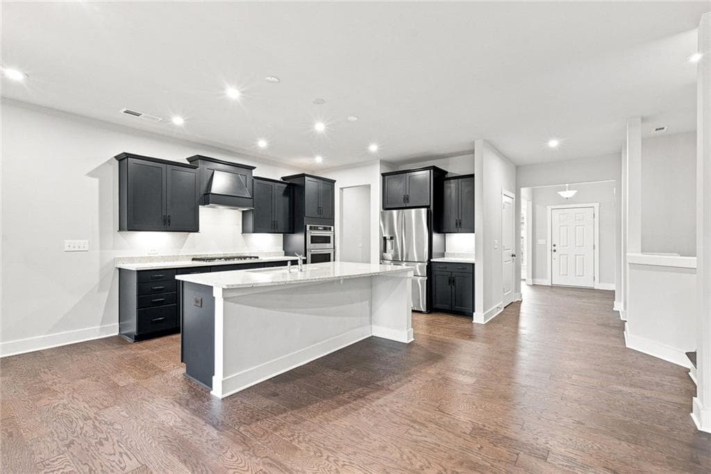 5 bedroom, 4 bathroom, 5,020 sq ft single family residence for rent at 411 Riverclub Road, Acworth, GA 30101 for $3,200 a month — photo 5