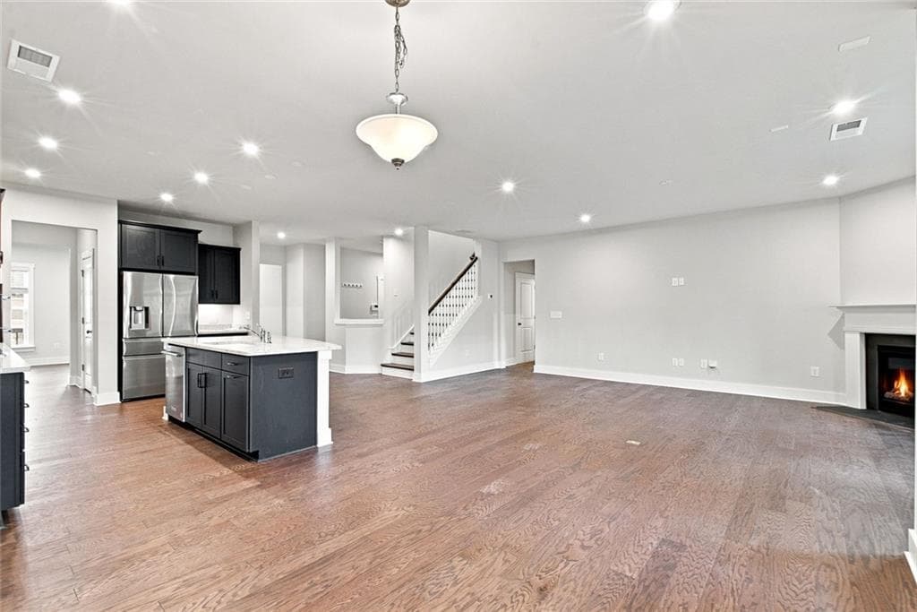 5 bedroom, 4 bathroom, 5,020 sq ft single family residence for rent at 411 Riverclub Road, Acworth, GA 30101 for $3,200 a month — photo 7