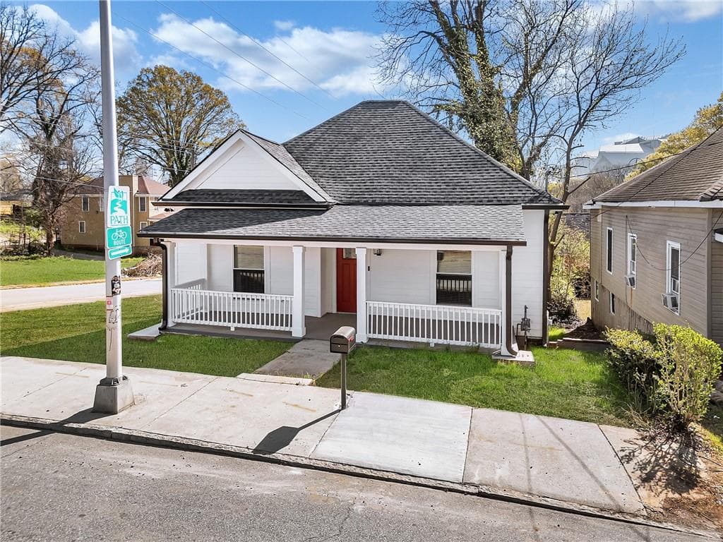 3 bedroom, 3 bathroom, 1,179 sq ft single family residence for rent at 115 Griffin Street, Atlanta, GA 30314 for $2,695 a month — photo 6