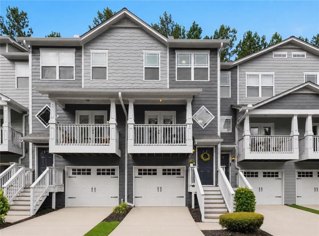 3 bedroom, 4 bathroom, 1,632 sq ft townhouse for sale at 1472 Liberty Parkway, Atlanta, GA 30318