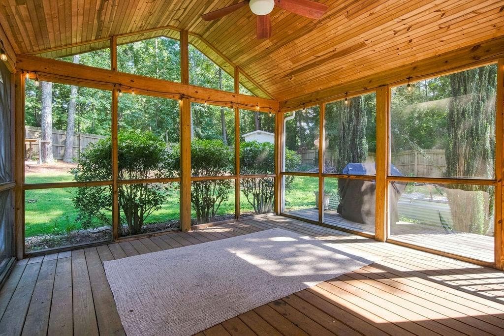 3 bedroom, 2 bathroom, 1,408 sq ft single family residence under contract at 3617 Parkside Court, Peachtree Corners, GA 30092 — photo 9