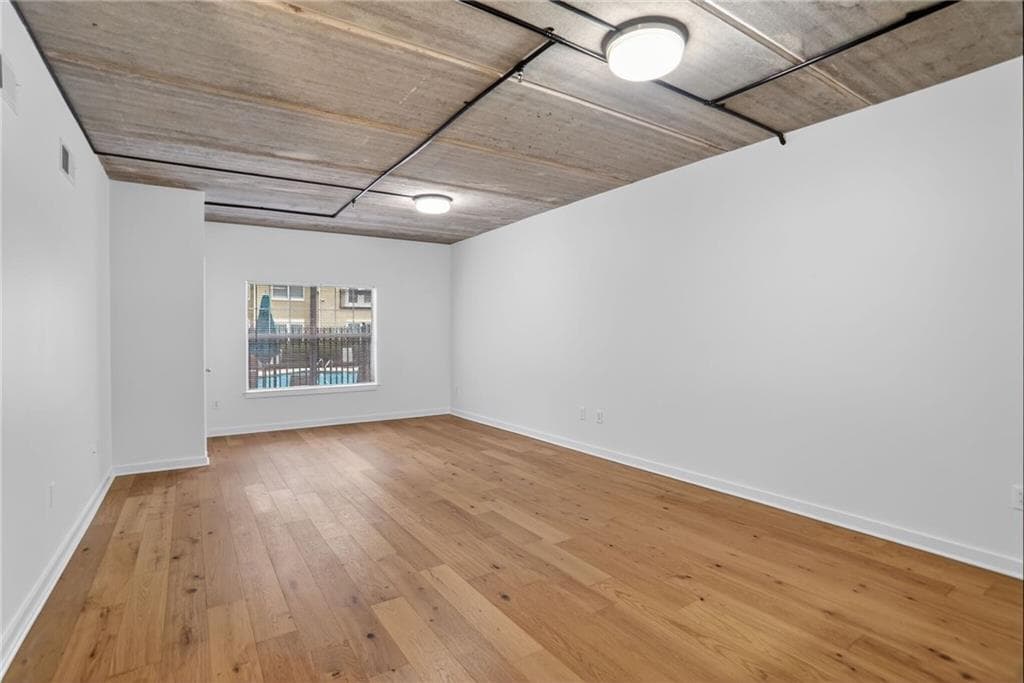 1 bedroom, 1 bathroom, 1,094 sq ft condominium for sale at 800 Peachtree Street 2104, Atlanta, GA 30308 — photo 8