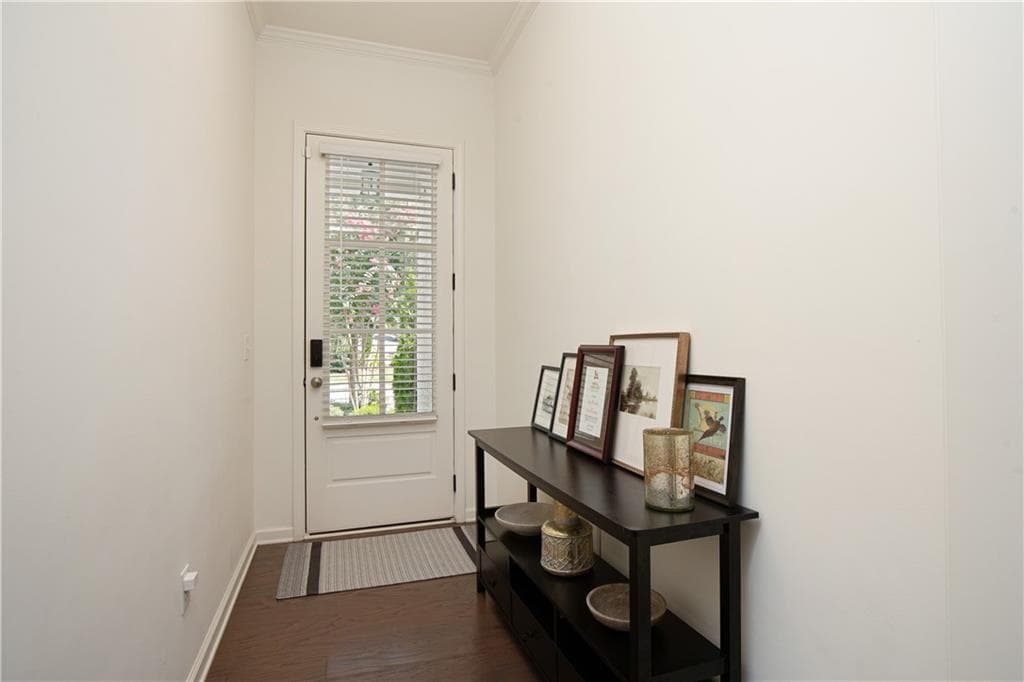 4 bedroom, 4 bathroom, 2,802 sq ft townhouse under contract at 20034 Windalier Way, Roswell, GA 30076 — photo 5