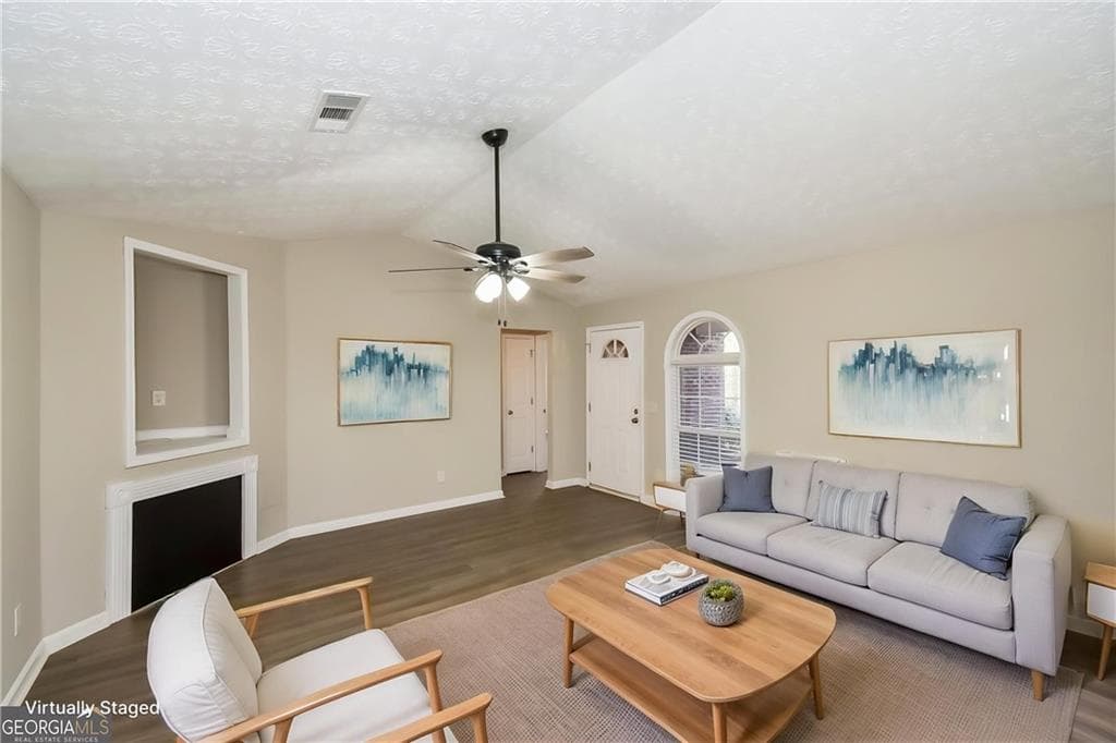 3 bedroom, 2 bathroom, 2,385 sq ft single family residence for sale at 1257 Heritage Drive, Villa Rica, GA 30180 — photo 3