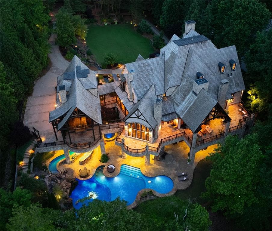 5 bedroom, 9 bathroom, 18,533 sq ft single family residence for sale at 550 Blue Heron Way, Milton, GA 30004 — photo 4