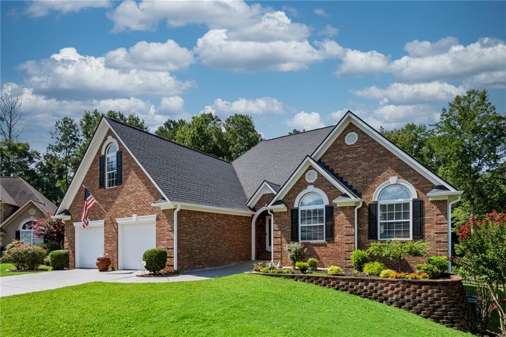 5 bedroom, 4 bathroom, 4,179 sq ft single family residence for sale at 637 Glen Valley Way, Dacula, GA 30019 — photo 6