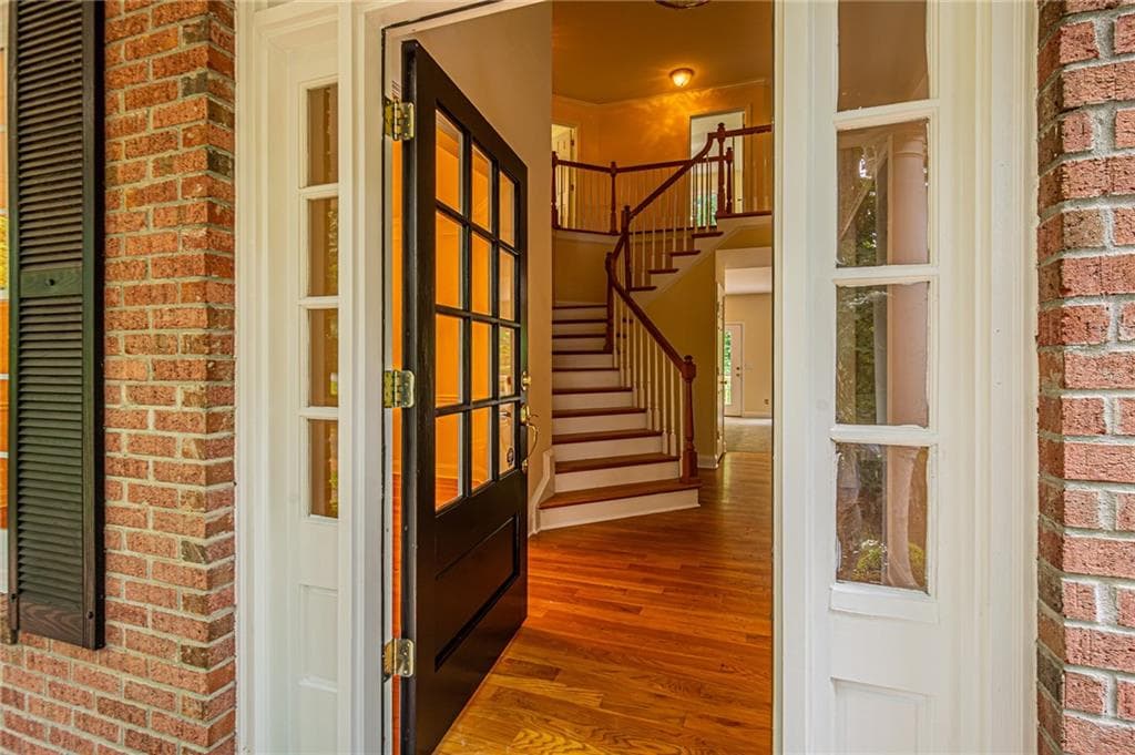 6 bedroom, 5 bathroom, 3,121 sq ft single family residence for sale at 125 Lake Laurel Drive, Dahlonega, GA 30533 — photo 9