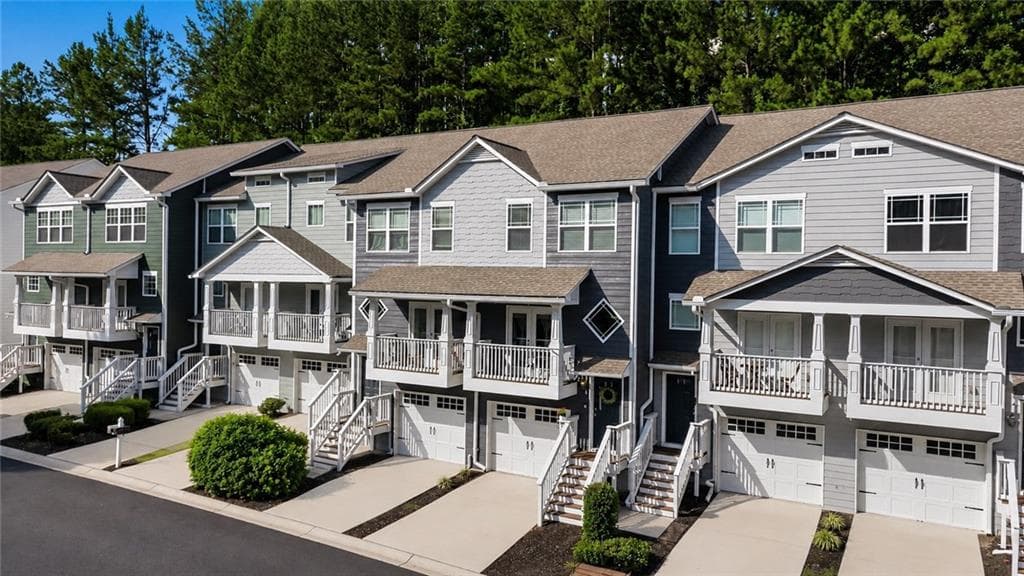 3 bedroom, 4 bathroom, 1,632 sq ft townhouse for sale at 1472 Liberty Parkway, Atlanta, GA 30318 — photo 3