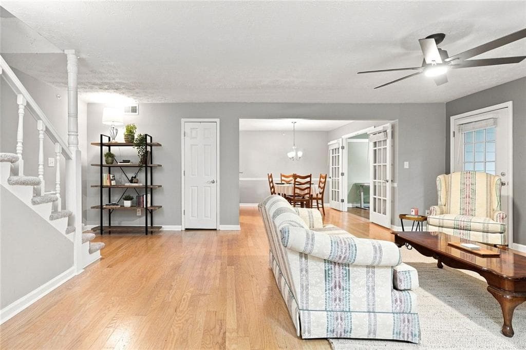 1 bedroom, 1 bathroom, 1,214 sq ft condominium for sale at 3940 Riverlook Parkway 103, Marietta, GA 30067 — photo 5