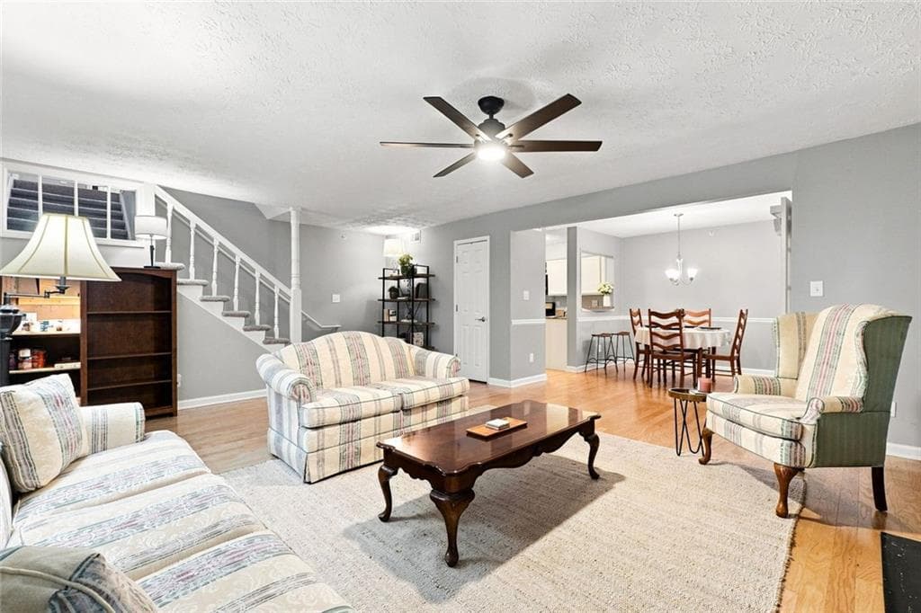 1 bedroom, 1 bathroom, 1,214 sq ft condominium for sale at 3940 Riverlook Parkway 103, Marietta, GA 30067 — photo 6