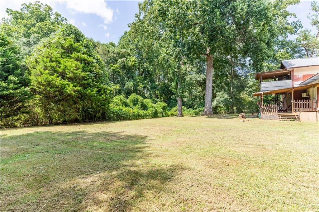 4 bedroom, 3 bathroom, 1,844 sq ft single family residence for sale at 111 Willow, Commerce, GA 30529 — photo 6